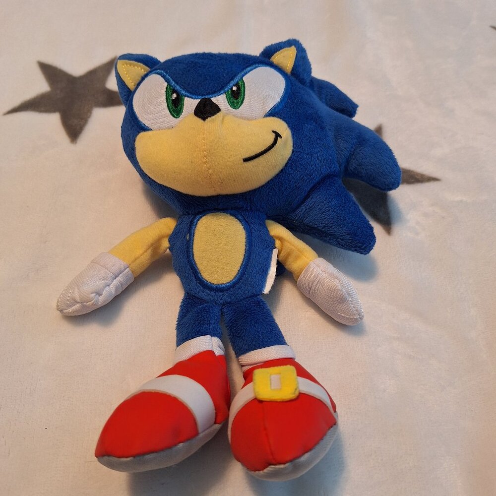 Sonic The Hedgehog Stuffed Animal Plush Toy 9”‎